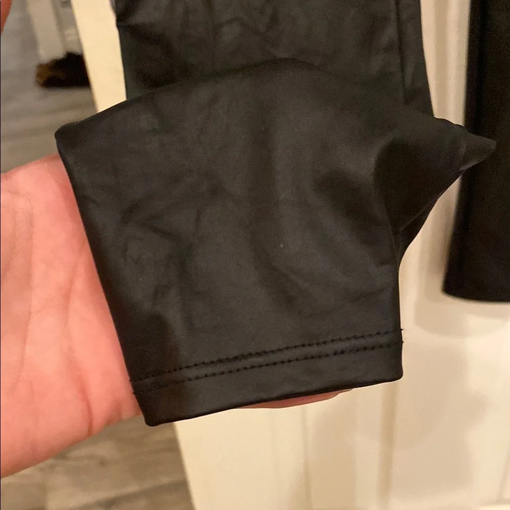 Twenty One Sleek Black Leggings - Picture 5 of 7